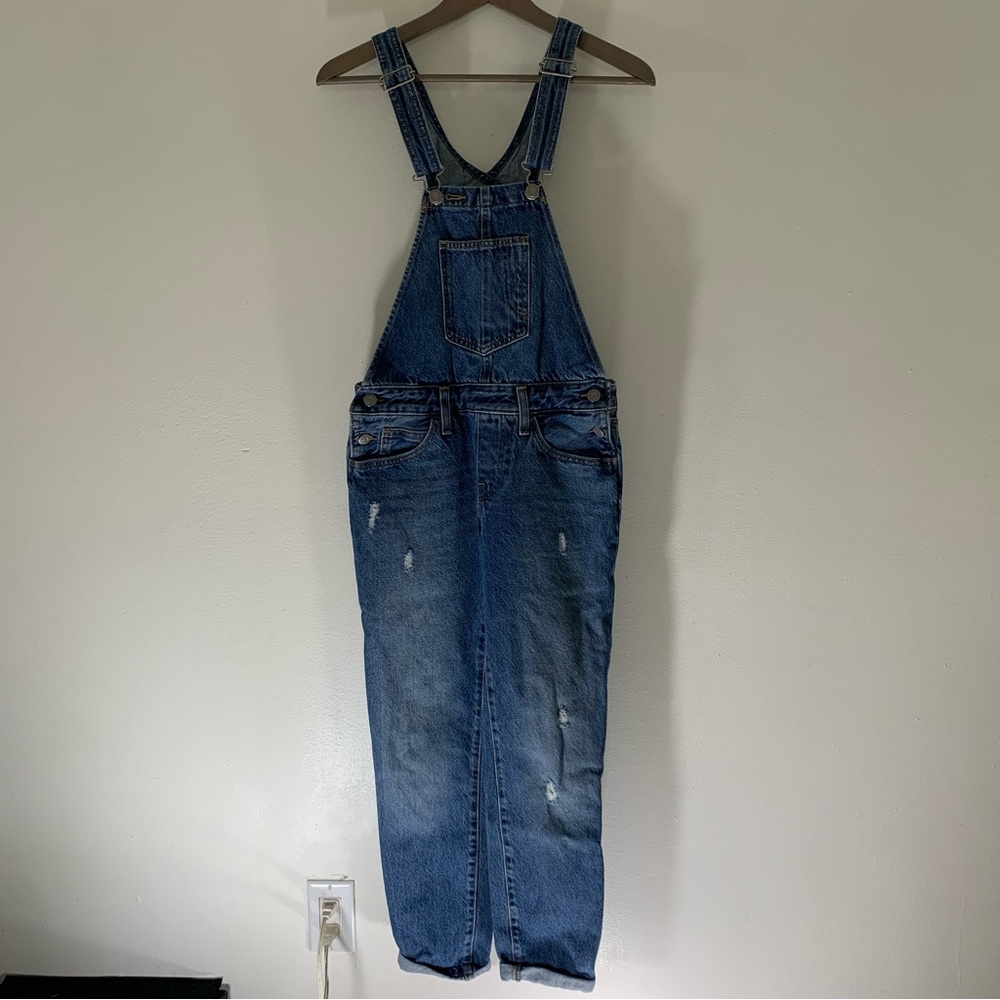 LEVI’S overalls jeans distressed